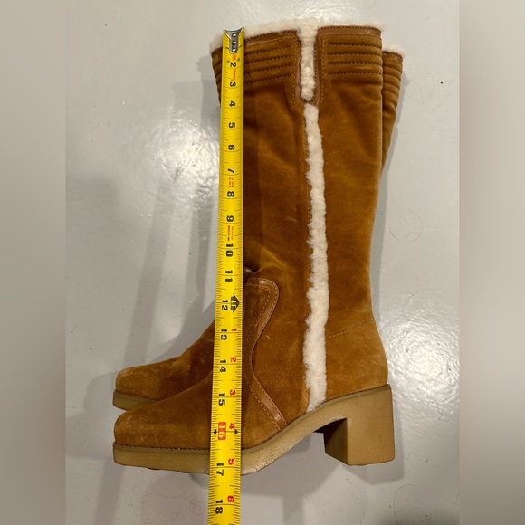 Brand new (no tags) Cole Haan suede and leather boots lined with fur. - Picture 8 of 10